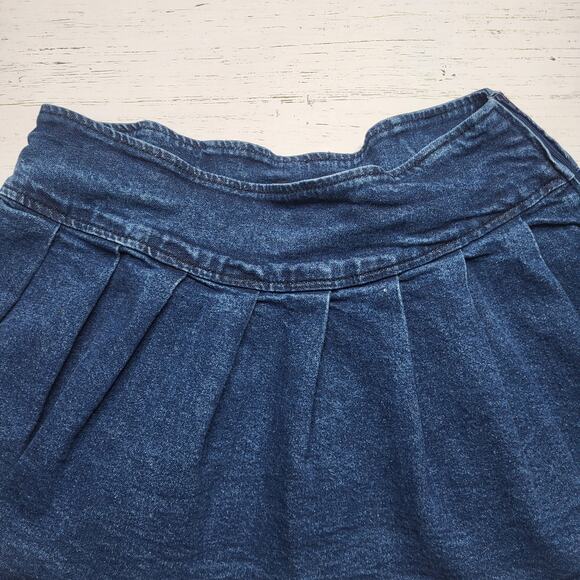 Hot Topic Social Collision Denim Jean Mini Skirt Pleated Medium Wash Y2K Medium - Picture 3 of 7